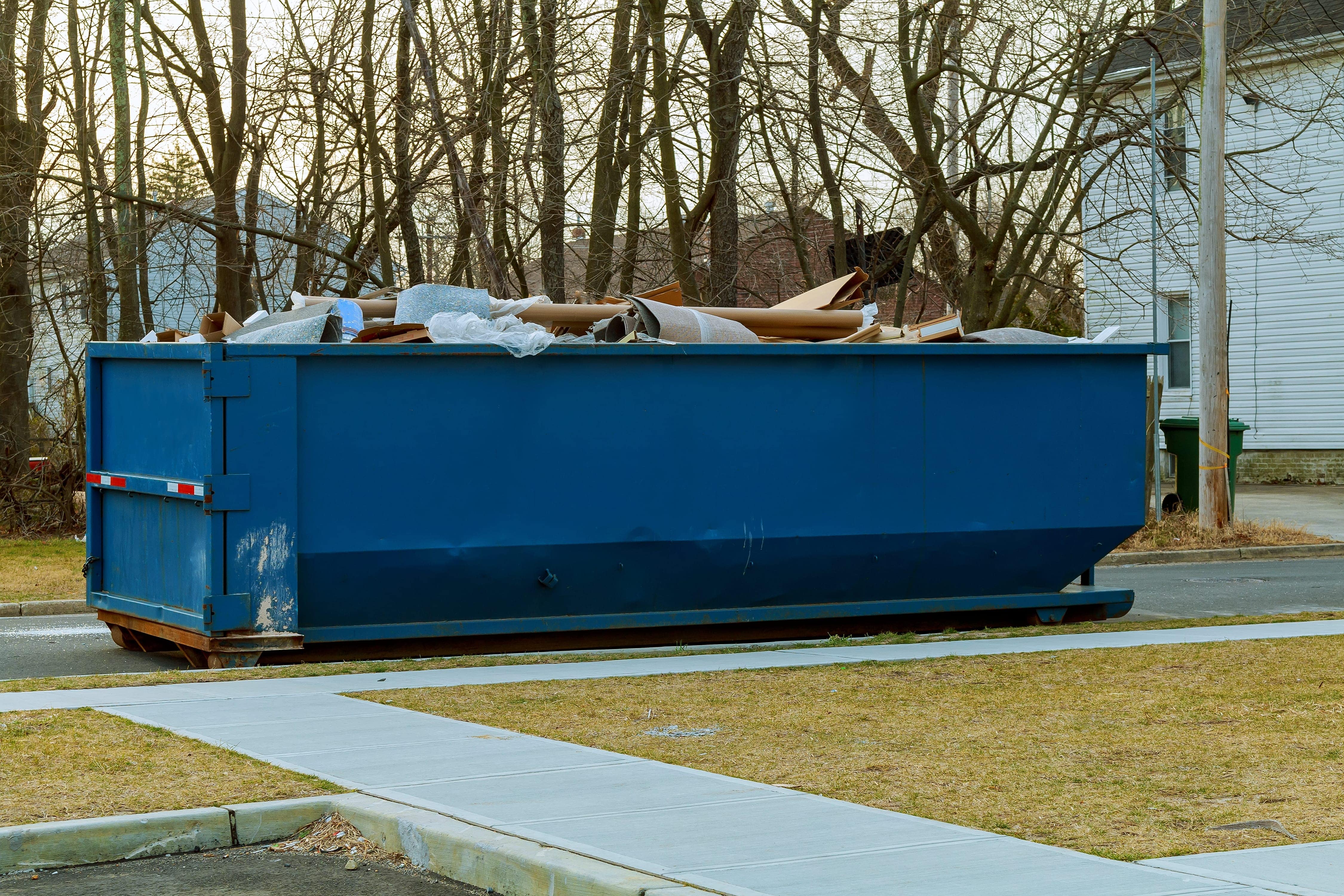 Efficient dumpster rental solutions: Benefits and requirements