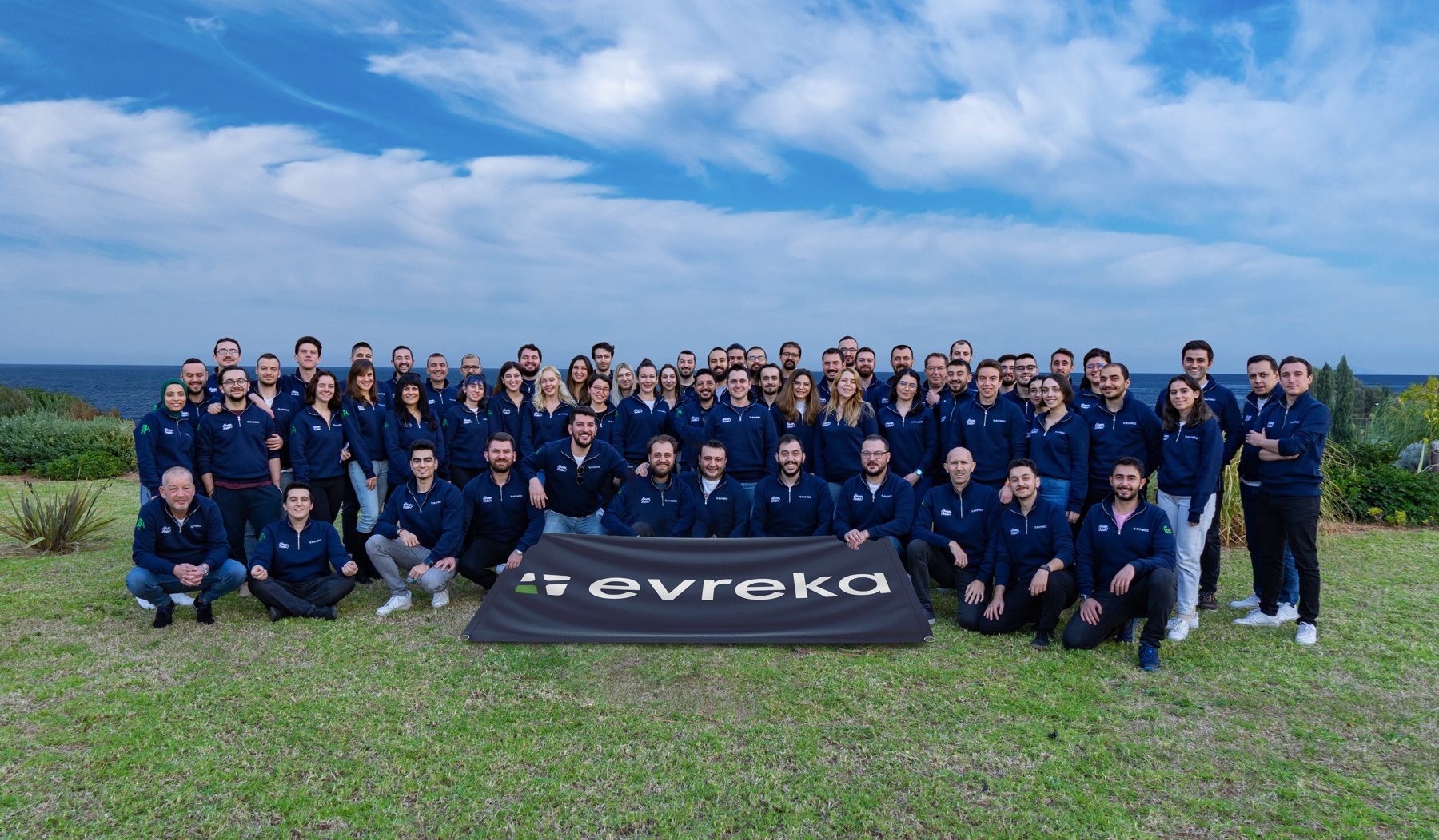 The Evreka crew by the sea